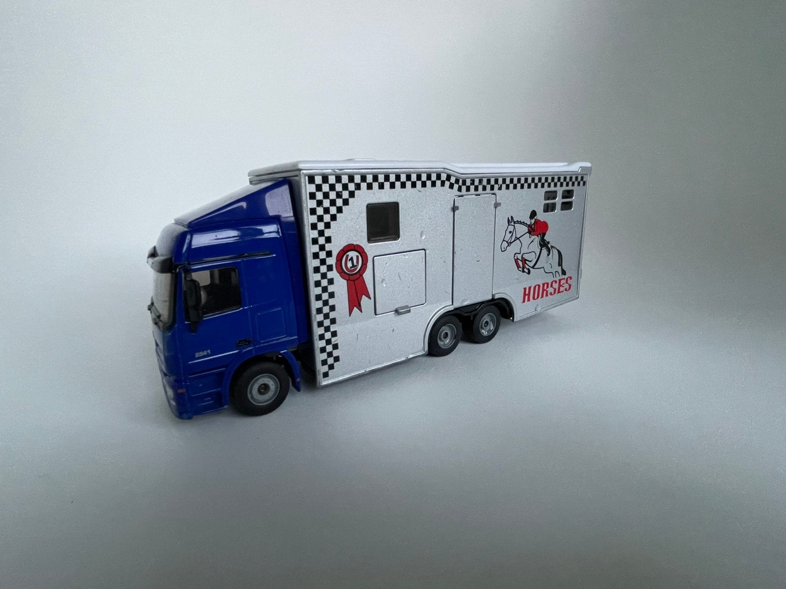 model MB Mercedes Actros 2541 paardentransporter Siku 1/50, Ophalen of Verzenden, Gebruikt, Bus of Vrachtwagen, SIKU