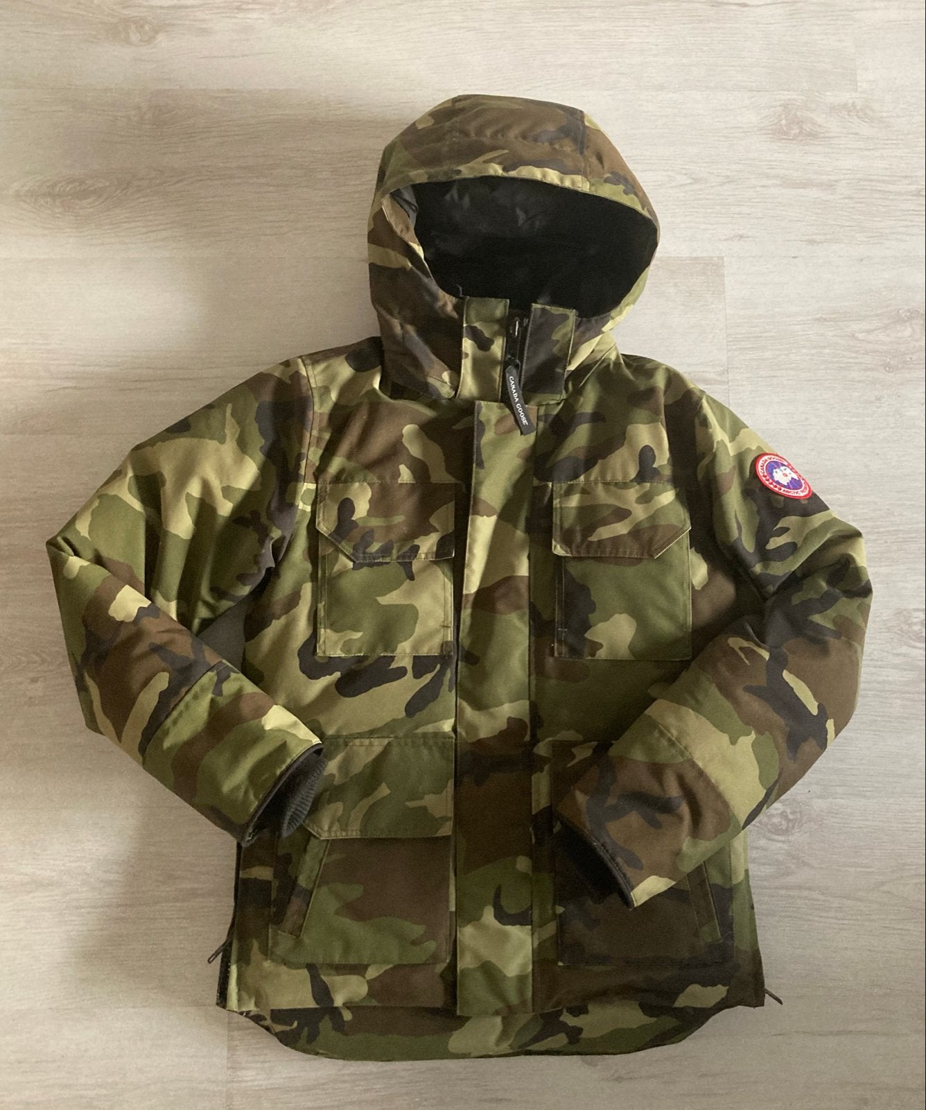 Canada Goose Camo Jas Maat S, Ophalen of Verzenden, Zo goed als nieuw, Maat 46 (S) of kleiner, Groen