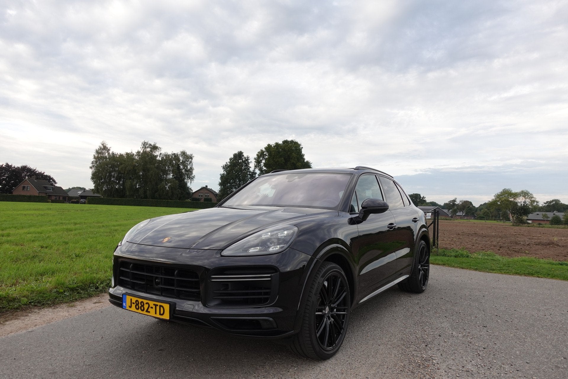Porsche Cayenne 4.0 Turbo | FULL OPTION | Softclose | Panora, Gebruikt, 138 €/maand, Zwart, Leder