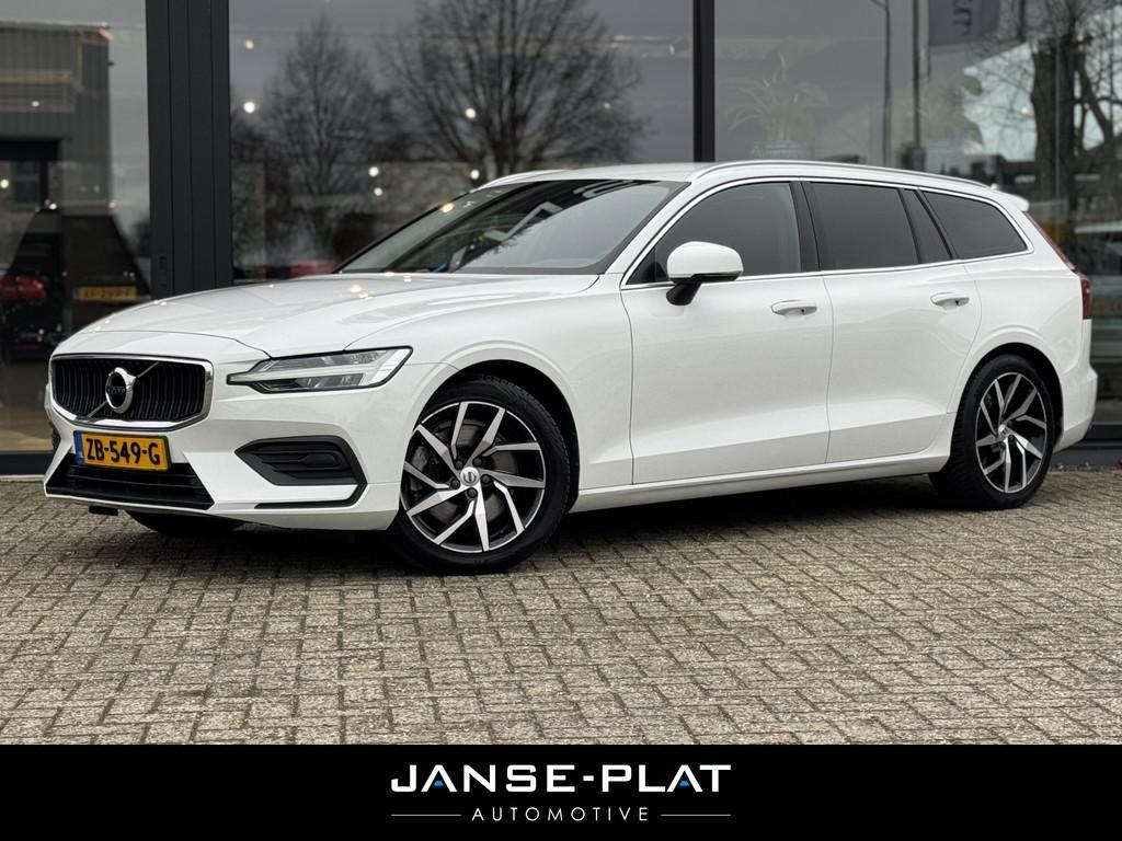 Volvo V60 2.0 T5 Momentum Wegdr. Trekhaak (bj 2019), 15 km/l, 4 cilinders, Leder en Stof, Wit