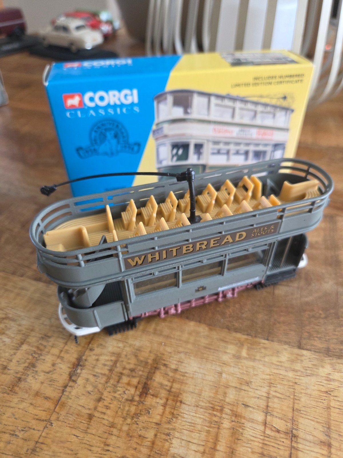 Ty Phoo Tea Fully closed tram Dundee 36702 Corgi classics, ., Overige typen, Ophalen of Verzenden, Zo goed als nieuw