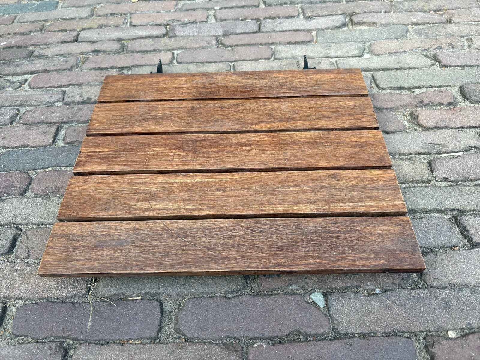 Zijtafel voor Bastard BBQ, Ophalen of Verzenden, Zo goed als nieuw