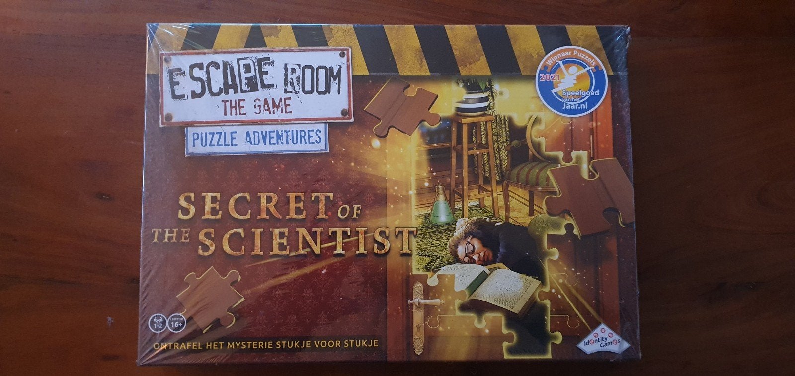 Escape Room The Game: Secret of the Scientist, Drie of vier spelers, Ophalen of Verzenden, Nieuw, Identity Games