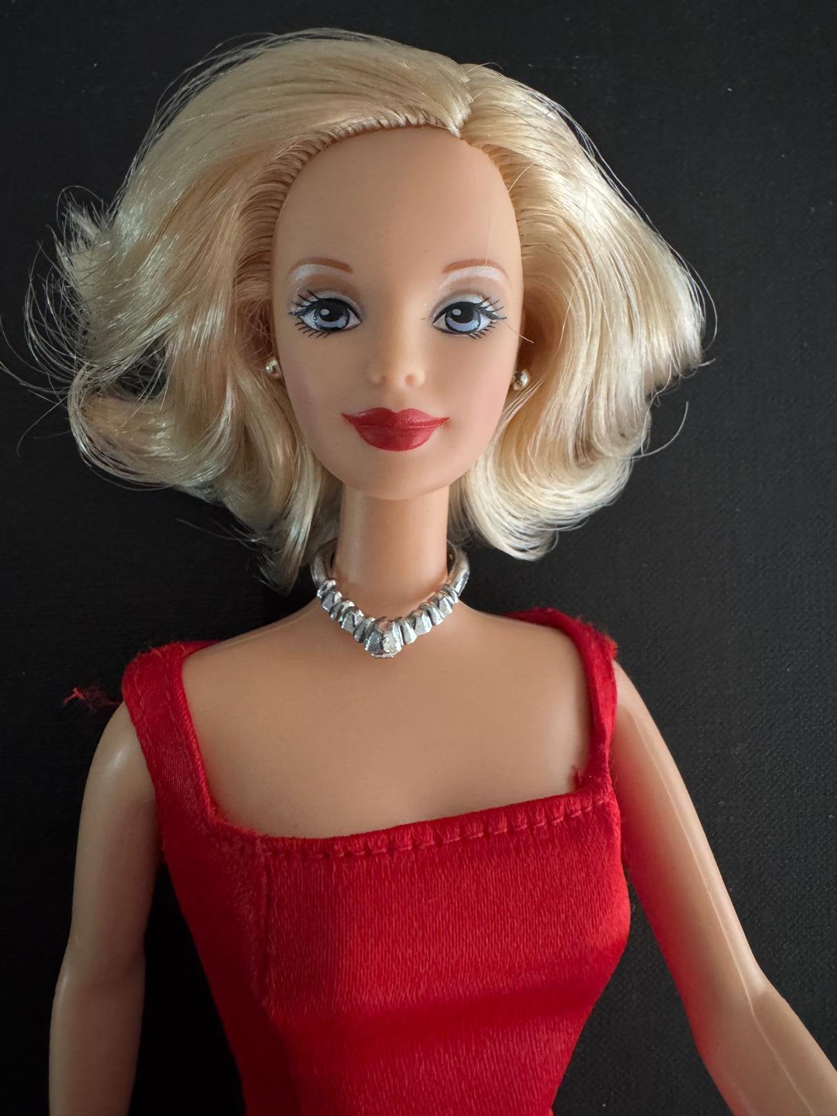 1999 Barbie Steppin' Out #21531, Verzamelen, Poppen, Ophalen of Verzenden, Zo goed als nieuw, Pop