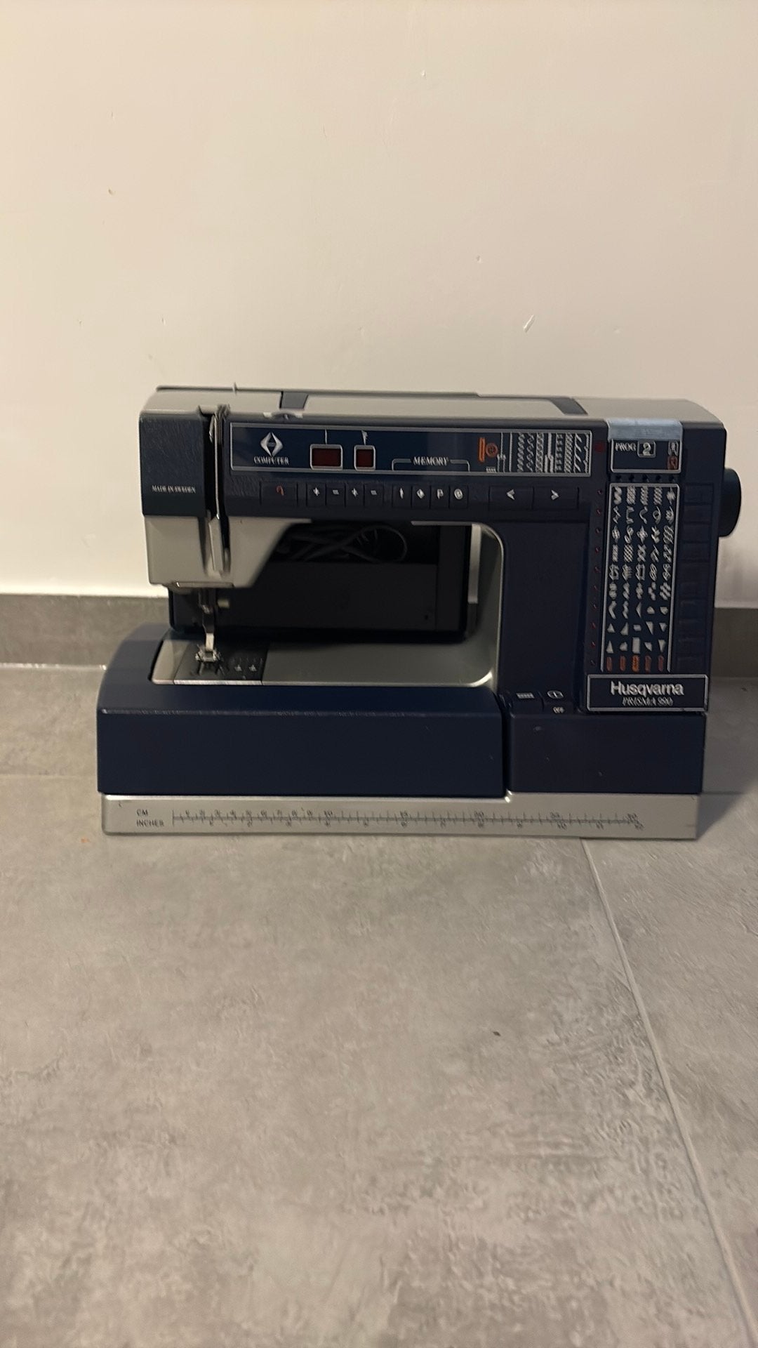 Husqvarna Viking Prisma 990 naaimachine, Ophalen