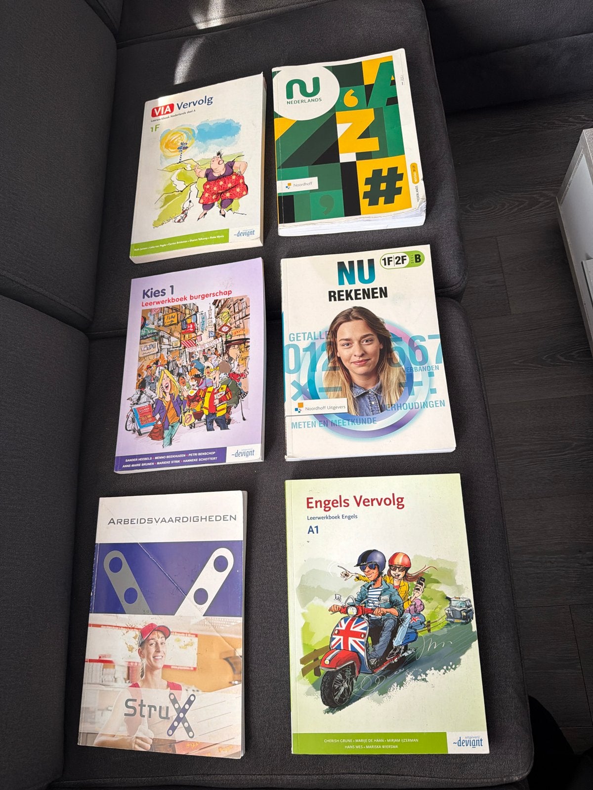 Diverse schoolboeken: Nederlands, Engels, Rekenen, Burgersch, Ophalen of Verzenden, Gelezen, VMBO, Nederlands