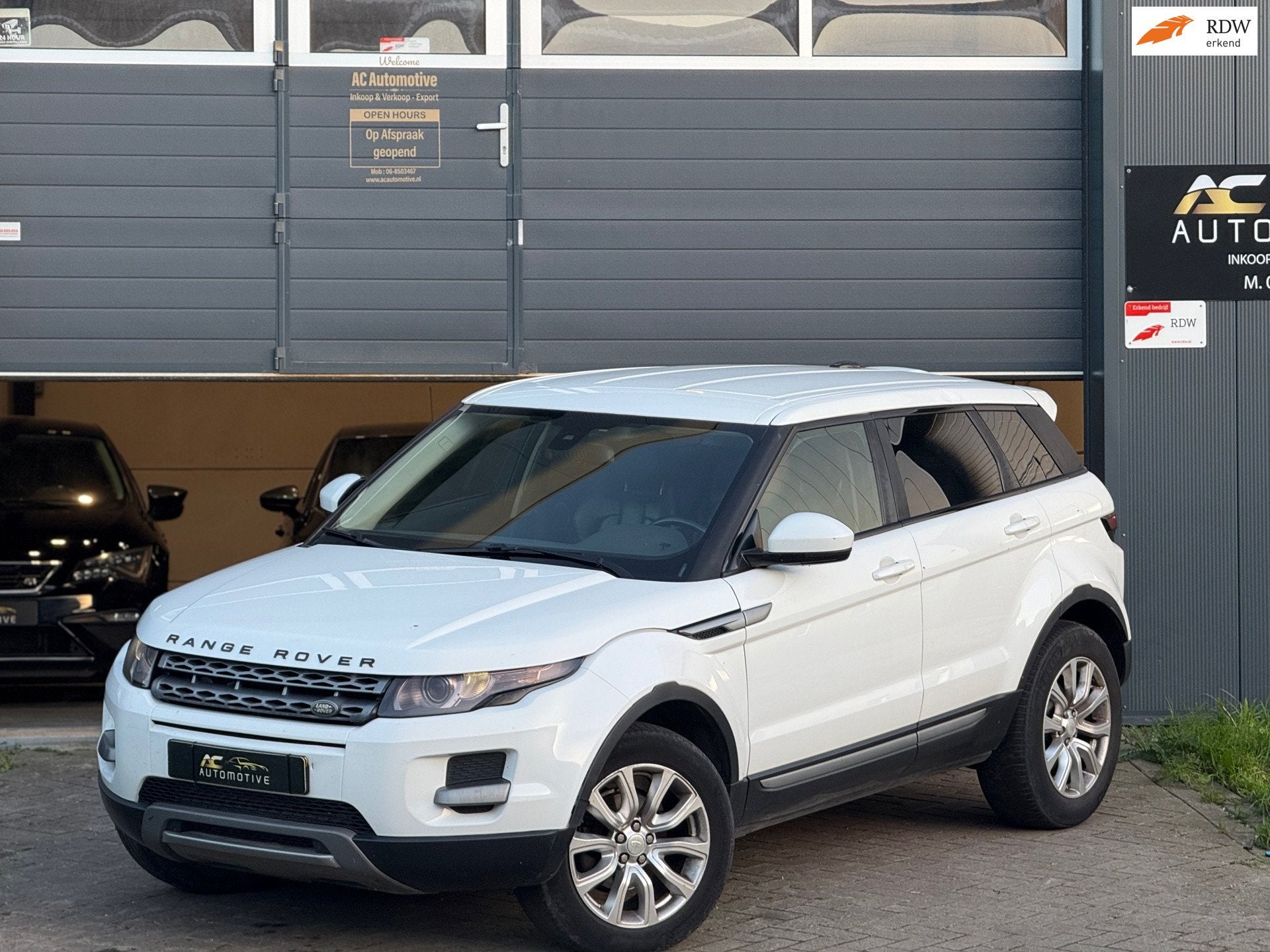 Land Rover Range Rover Evoque 2.2 eD4 2WD Pure Xenon/Leder, Auto's, Voorwielaandrijving, Euro 5, Gebruikt, 4 cilinders