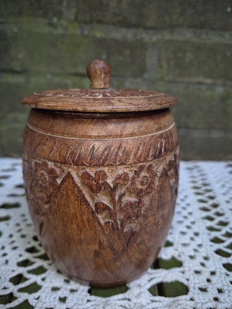 houtsnijwerk pot, Ophalen of Verzenden, Gebruikt, Hout