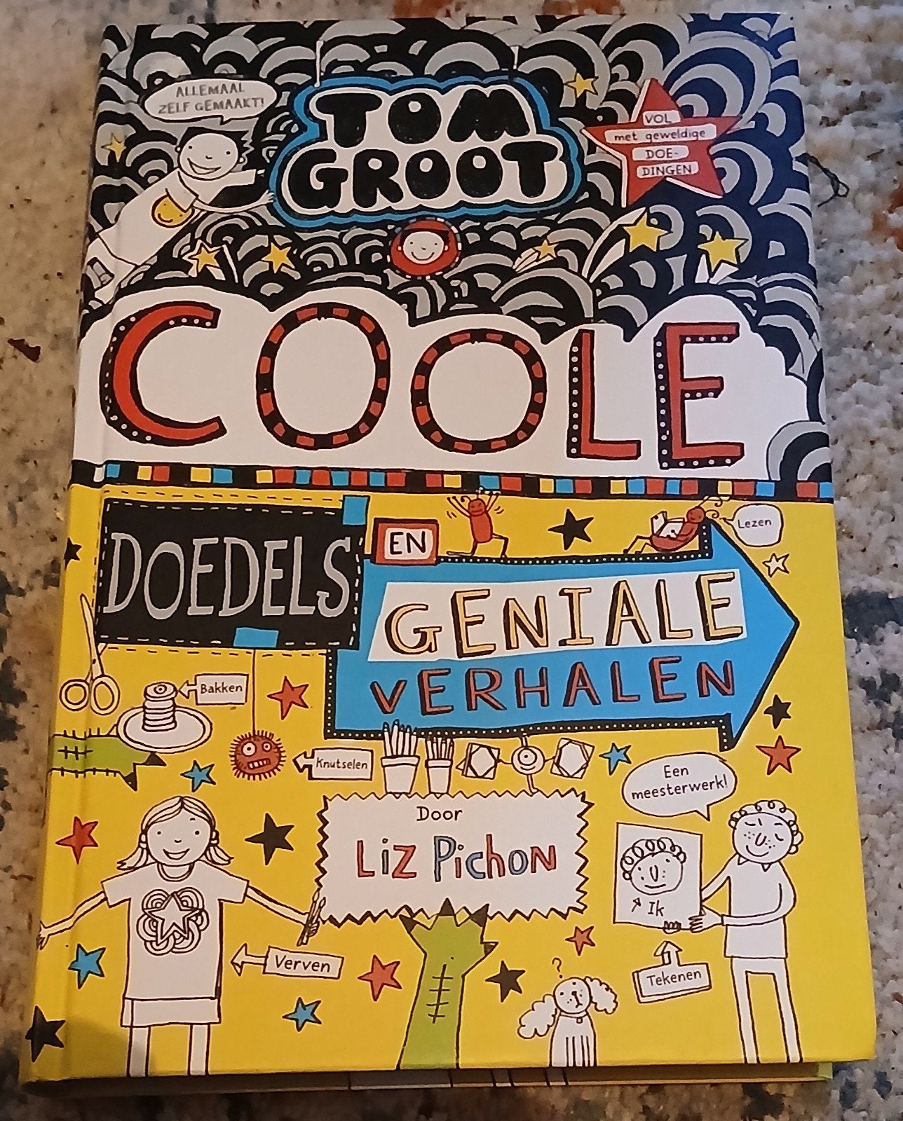 Liz Pichon - Coole doedels en geniale verhalen, Ophalen of Verzenden, Gelezen, Liz Pichon