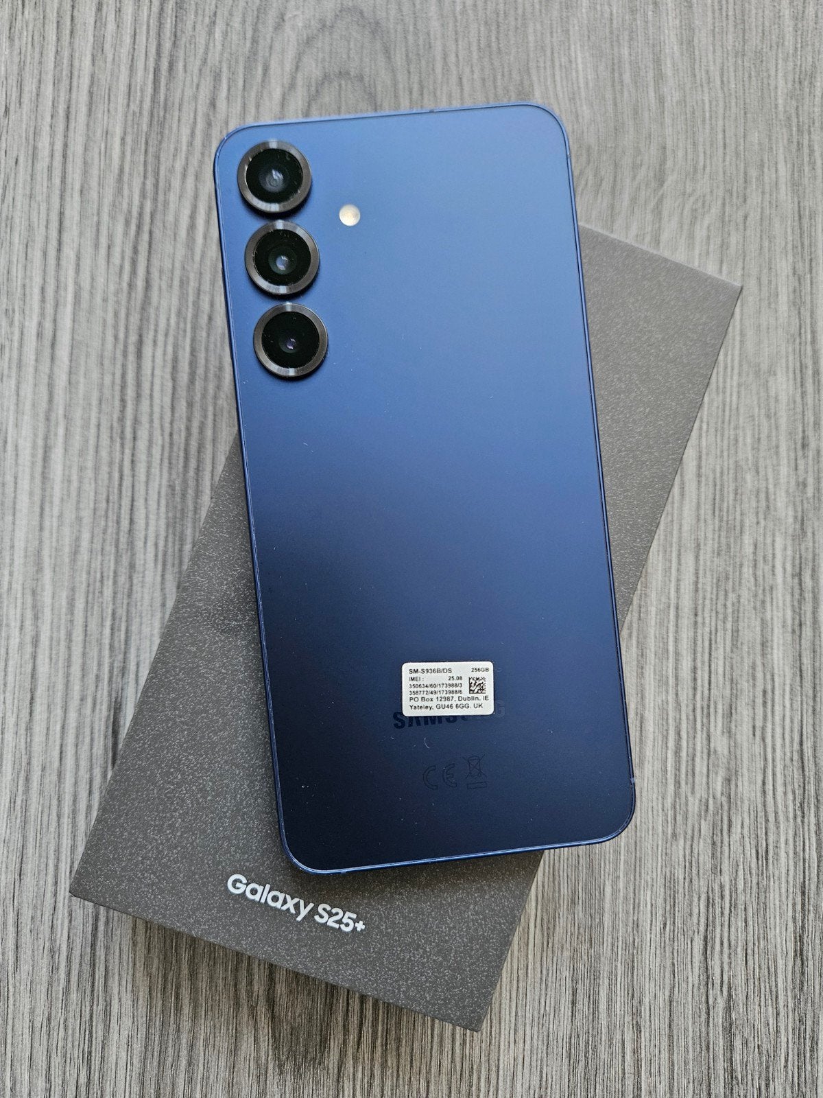 Samsung Galaxy S25 Plus Navy Blue
Dual-Sim 256 GB 12 Ram, Ophalen, Blauw, Touchscreen, Zo goed als nieuw