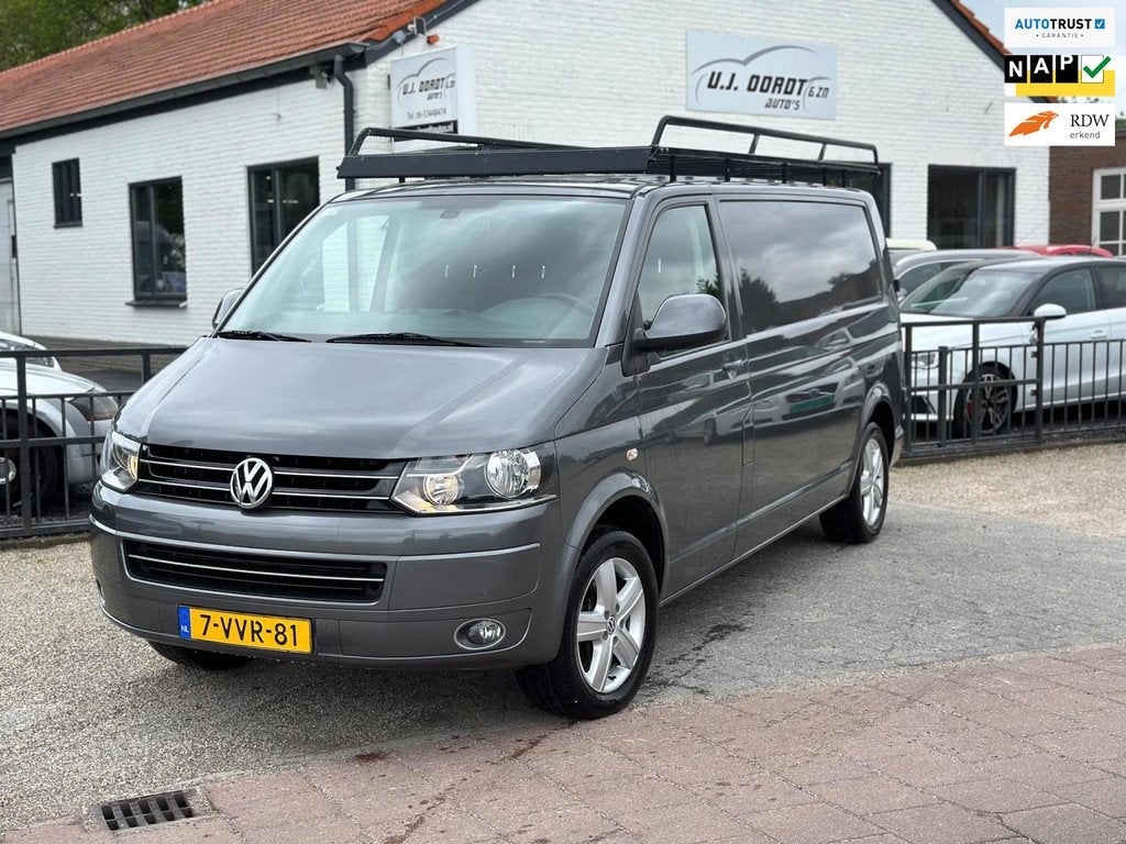 Volkswagen Transporter 2.0 TDI L2H1 DC Comfortline NWE MOTOR, Euro 5, Gebruikt, 4 cilinders, Volkswagen