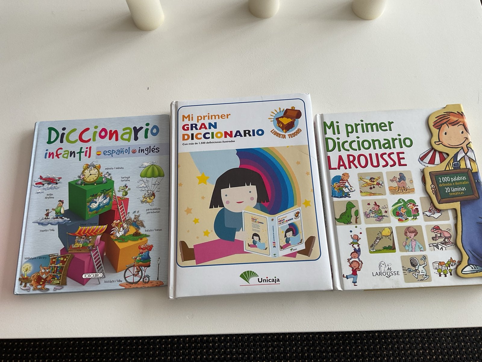 Spaanse kinderwoordenboeken - set van 3 cursus Spaans, leren, Ophalen of Verzenden, Zo goed als nieuw, Overige uitgevers, Spaans