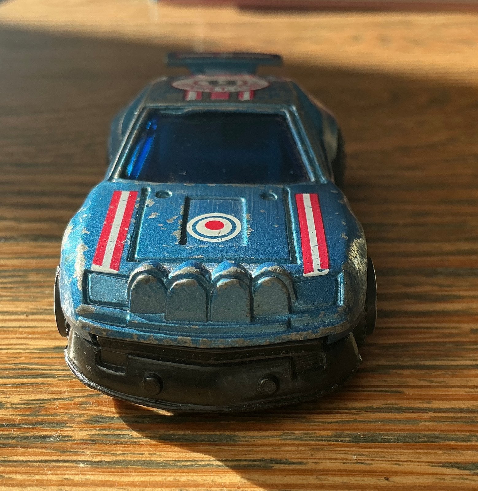 Oude Renault Alpine Rally auto, Hobby en Vrije tijd, Modelauto's | 1:43, Ophalen, Gebruikt, Auto, Overige merken