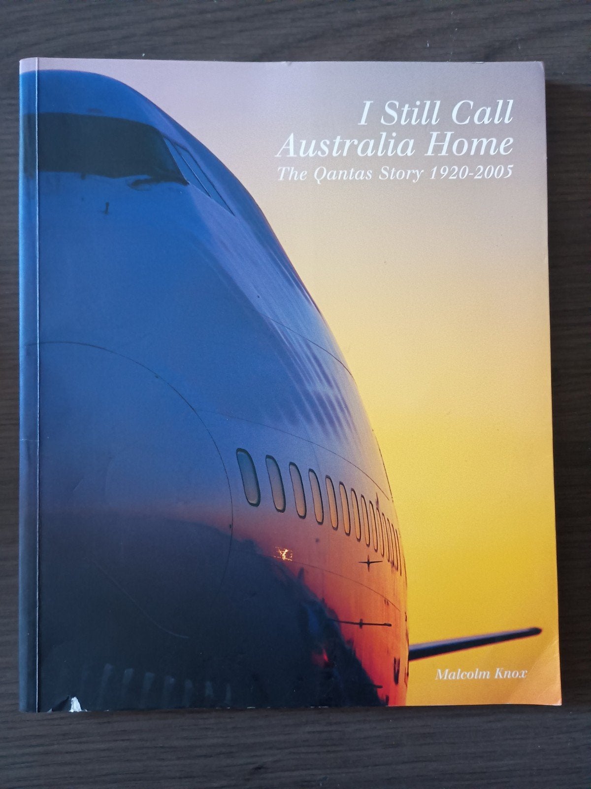 vliegtuig boek qantas, Ophalen of Verzenden, Zo goed als nieuw, Boek of Tijdschrift