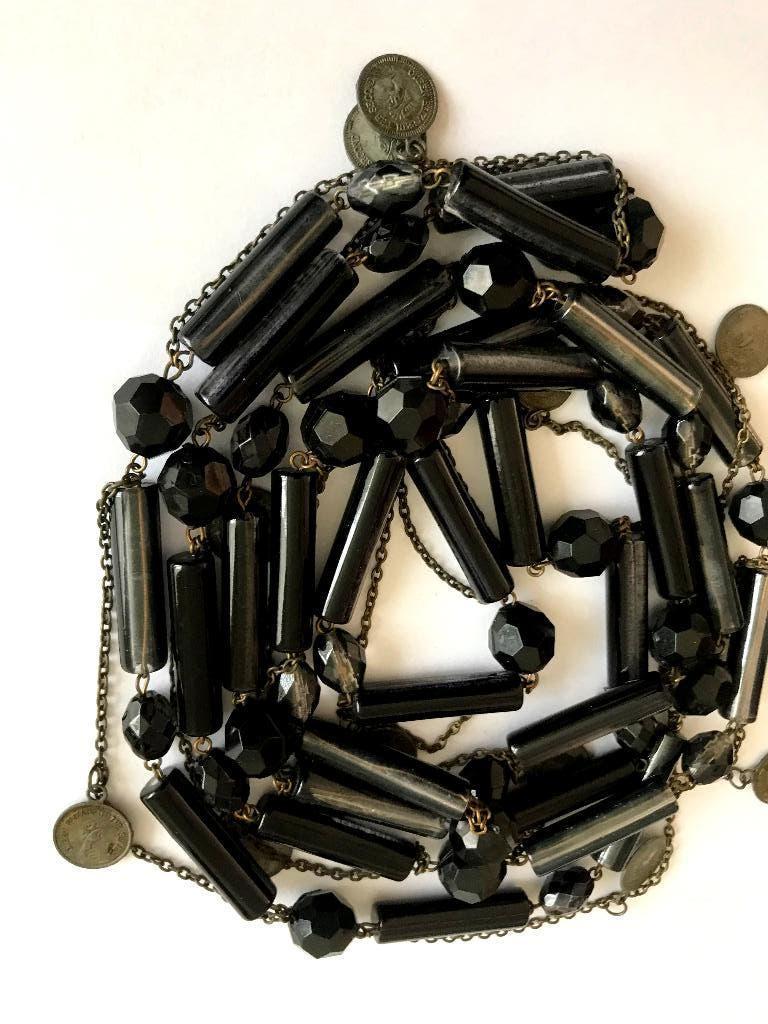 Unieke Tsjechisch zwart glas en kralen en munten ketting, Verzenden, Zo goed als nieuw, Zwart, Overige materialen
