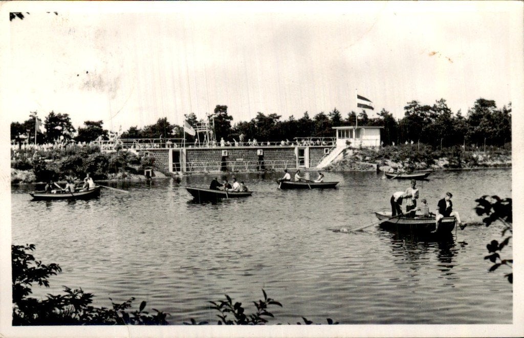 Kaatsheuvel - Vijver - Roeiboten, Ophalen of Verzenden, 1960 tot 1980, Gelopen, Noord-Brabant