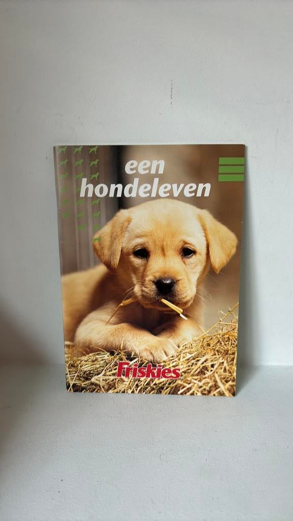 Een hondenleven - Friskies boekje, Boeken, Ophalen of Verzenden, Zo goed als nieuw