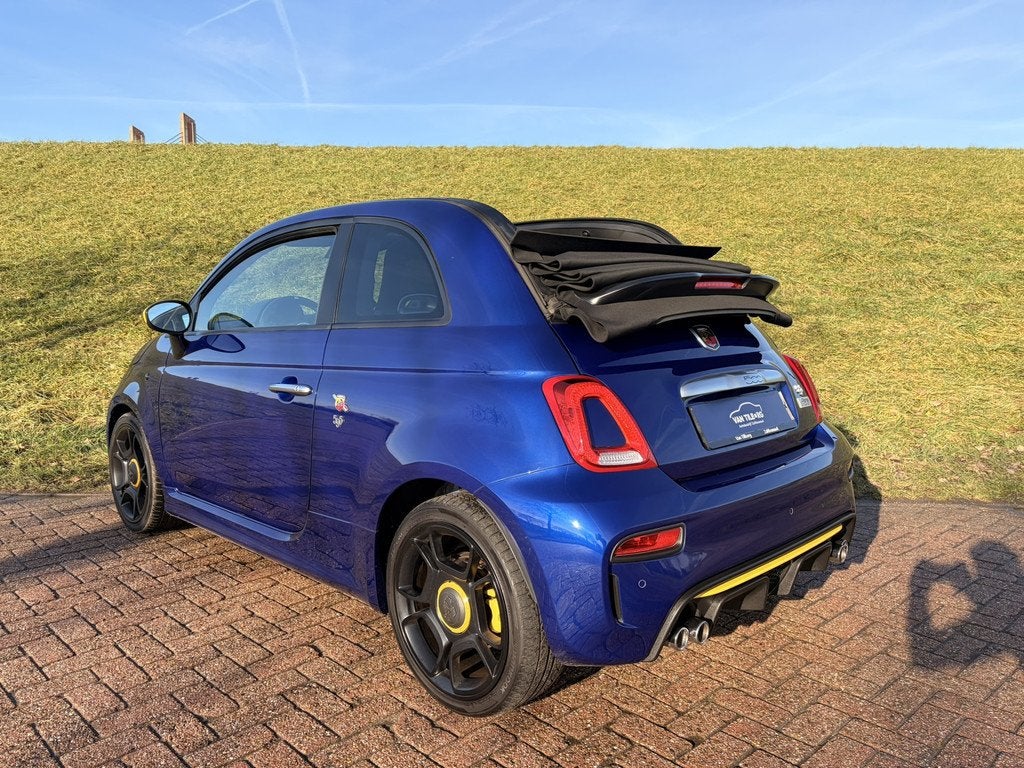 Abarth 595C Cabrio 1.4 T-Jet Pista SUMMER DEAL | Dealeronder, Auto's, Abarth, 12 maanden, Stof, Gebruikt, Zwart