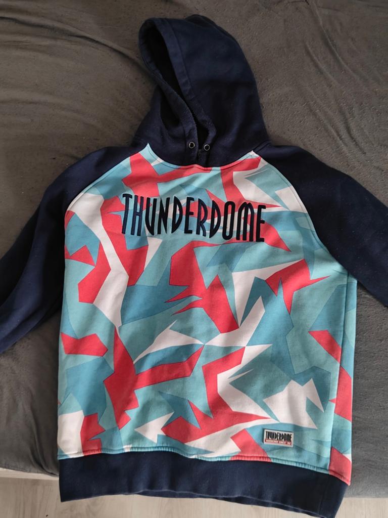 Thunderdome Hoodie - Blauw/Rood/Wit - Maat M, Kleding | Heren, Truien en Vesten, Gedragen, Maat 48/50 (M), Blauw, Ophalen of Verzenden