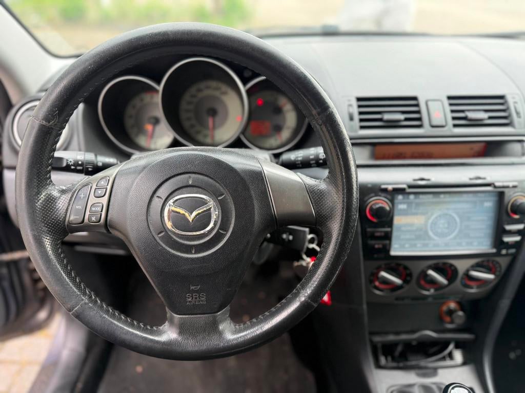 Mazda 3 1.6 S-VT Touring (INRUILKOOPJE), Auto's, Voorwielaandrijving, Stof, Gebruikt, Zwart