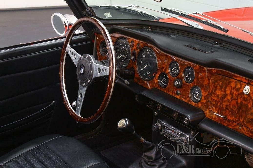 Triumph TR6 | Gerestaureerd | Nieuw lakwerk | 1970, foto 9