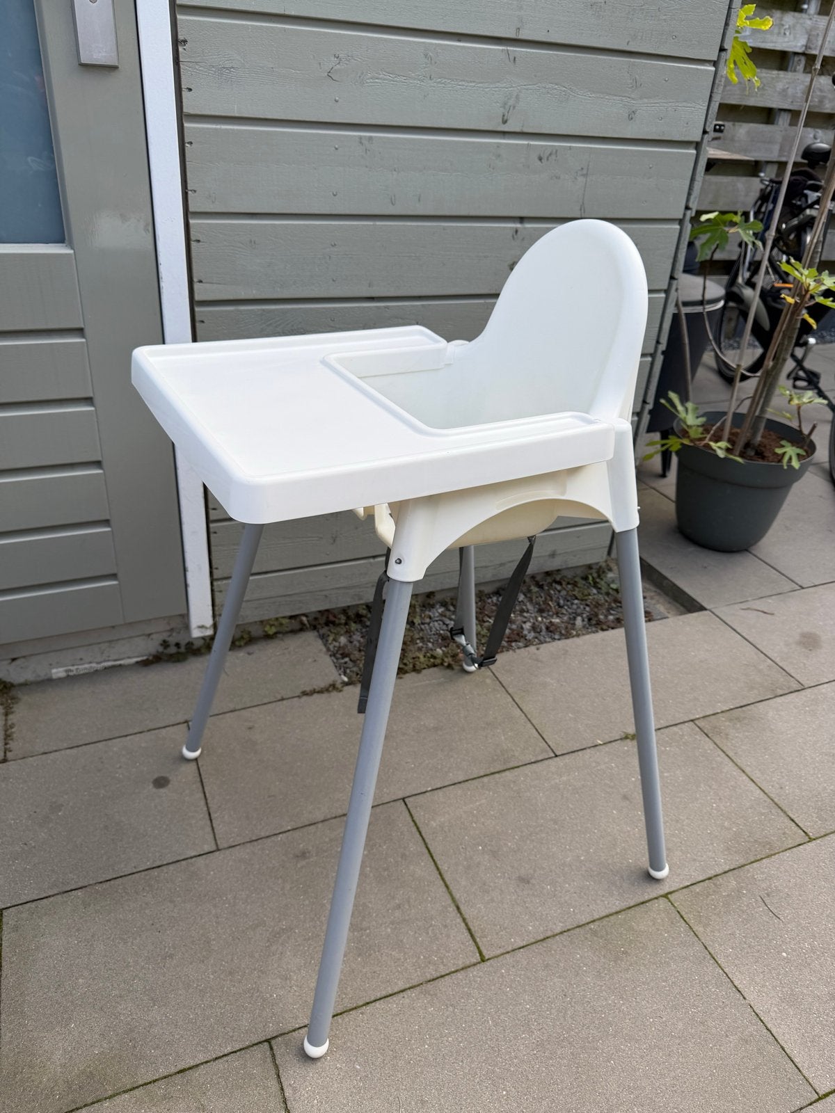 IKEA Antilope kinderstoel met eetblad, Ophalen, Zo goed als nieuw, Overige typen, Afneembaar eetblad