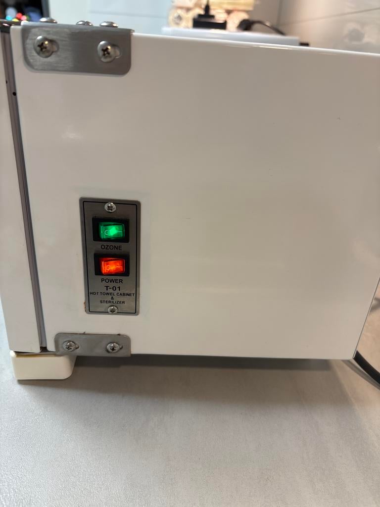 hot towel cabinet beschikbaar, Huidbehandeling