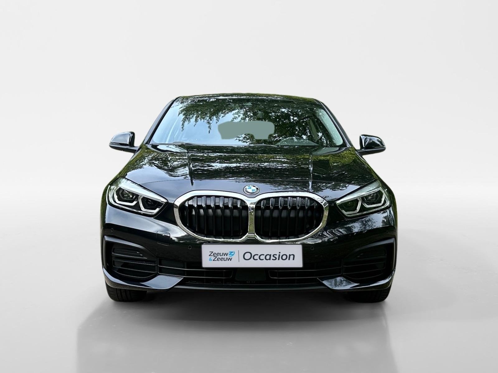 BMW 1-serie 116i Introduction Edition Navi , parkeersensoren, Auto's, 12 maanden, Gebruikt, Euro 6, Leder en Stof