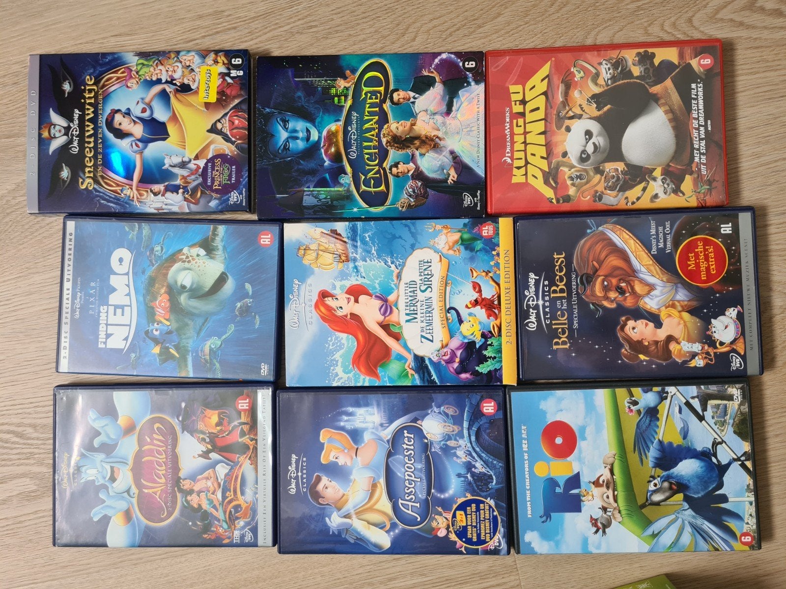 9 Disney en animatie DVD's voor één prijs, Cd's en Dvd's, Gebruikt, Tekenfilm, Nederlands, Ophalen of Verzenden