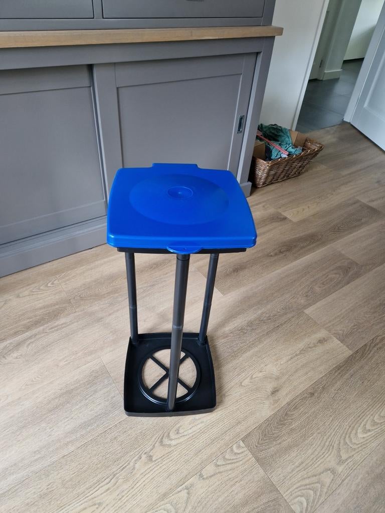 Prullenbak, Caravans en Kamperen, Ophalen of Verzenden, Zo goed als nieuw