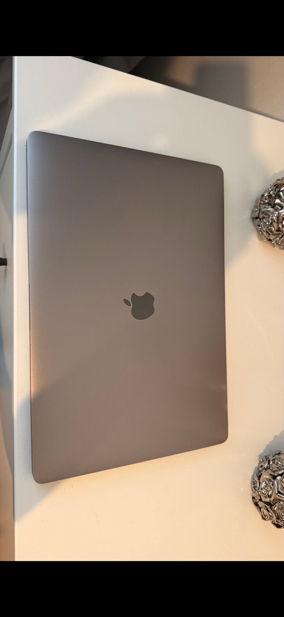 MacBook Pro 15 inch 2019 Refurbished, Computers en Software, MacBook Pro, Gebruikt, 256 GB, 2 tot 3 Ghz