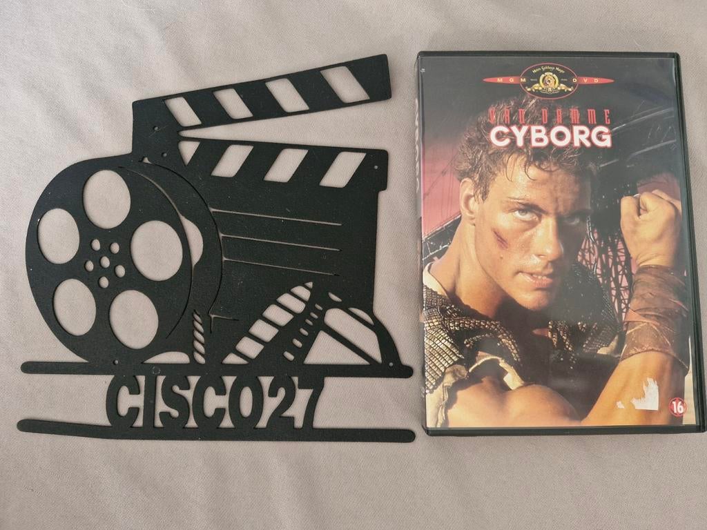 Cyborg, Vanaf 16 jaar, Ophalen of Verzenden, Zo goed als nieuw, Actie