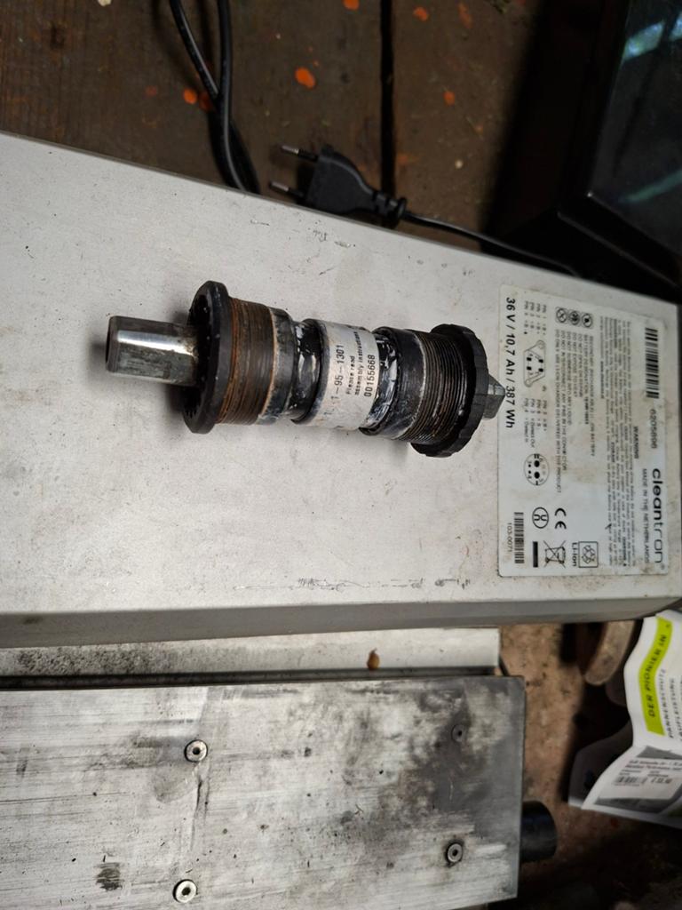 Te koop Van Raam Max2 motor, trapas en zonder band,met accuu, Ophalen of Verzenden