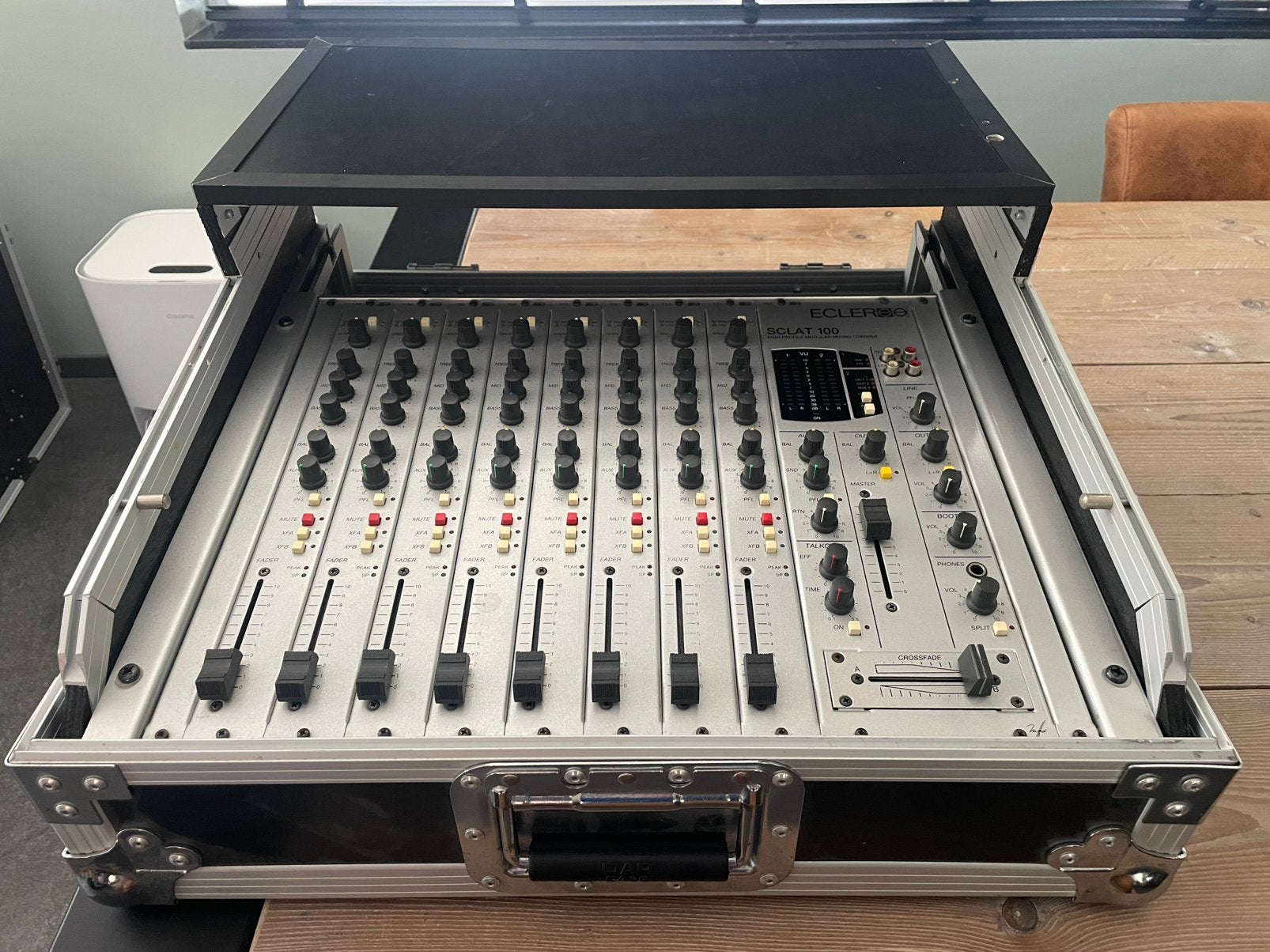 Flightcase voor 19” mengpaneel, Ophalen, Zo goed als nieuw, Overige instrumenten, Flightcase