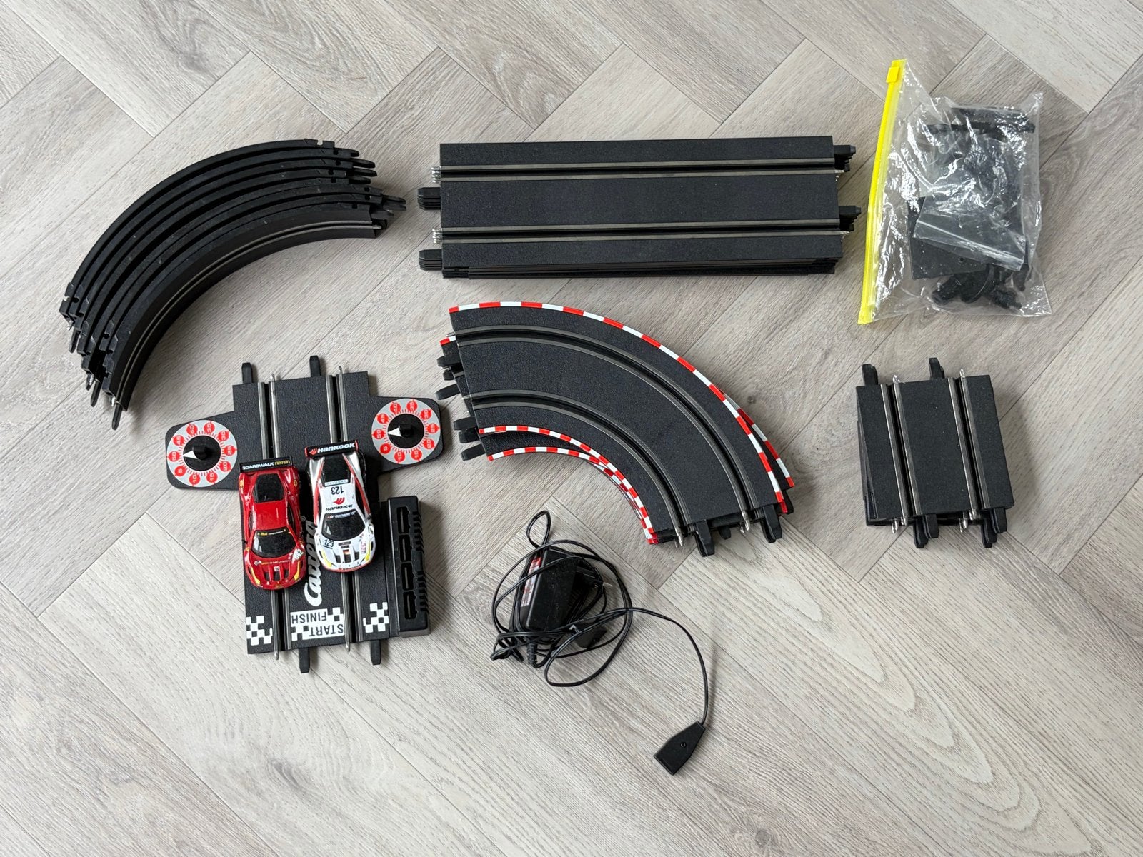 Carrera Go racebaan compleet en werkend, Carrera, Ophalen of Verzenden, Met looping, Elektrisch
