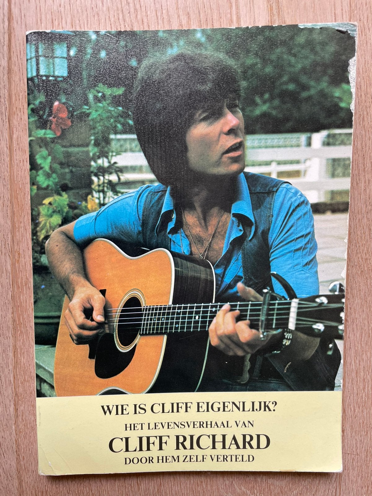 Wie is Cliff eigenlijk? Het levensverhaal van Cliff Richard, Boeken, Ophalen of Verzenden, Gelezen