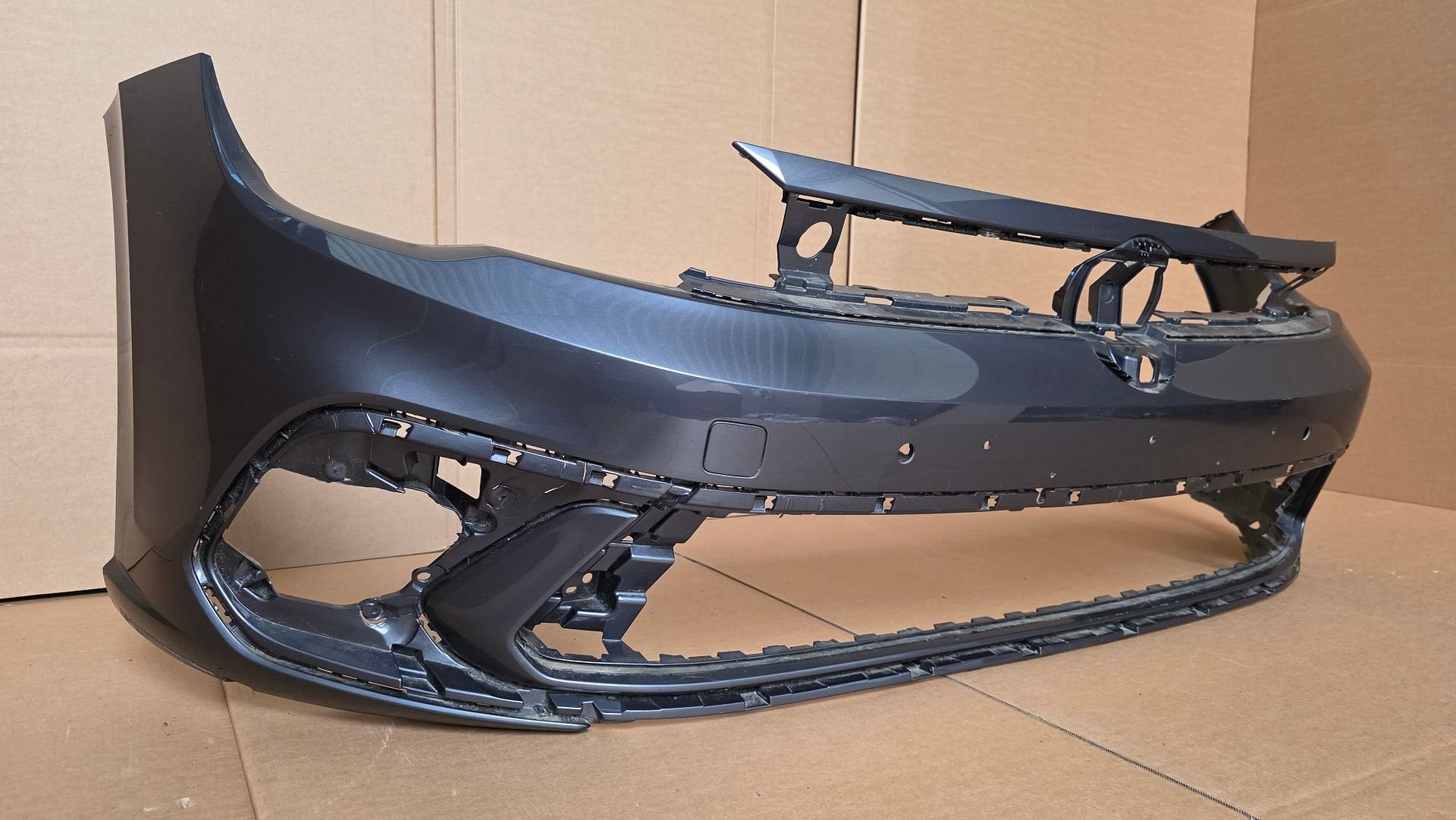 Voorbumper VW Polo 2G Facelift R-line / GTI Bumper bj.2022-, Auto-onderdelen, Carrosserie en Plaatwerk, Gebruikt, -, Voor, Ophalen of Verzenden