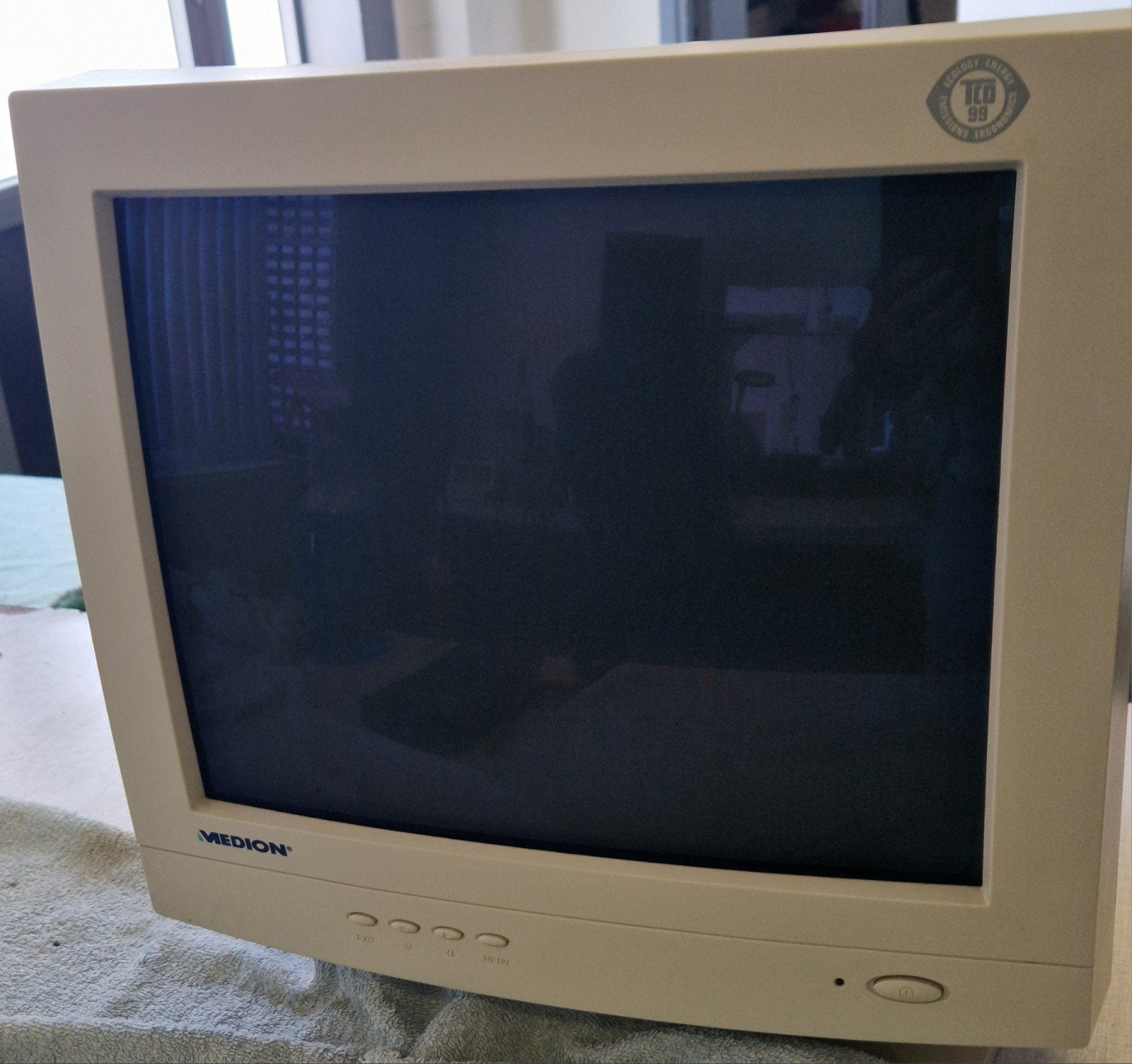 Medion MD1798 CRT Monitor - Vintage Computer Scherm, Computers en Software, Monitoren, Gebruikt, 60 Hz of minder, VGA, Gaming