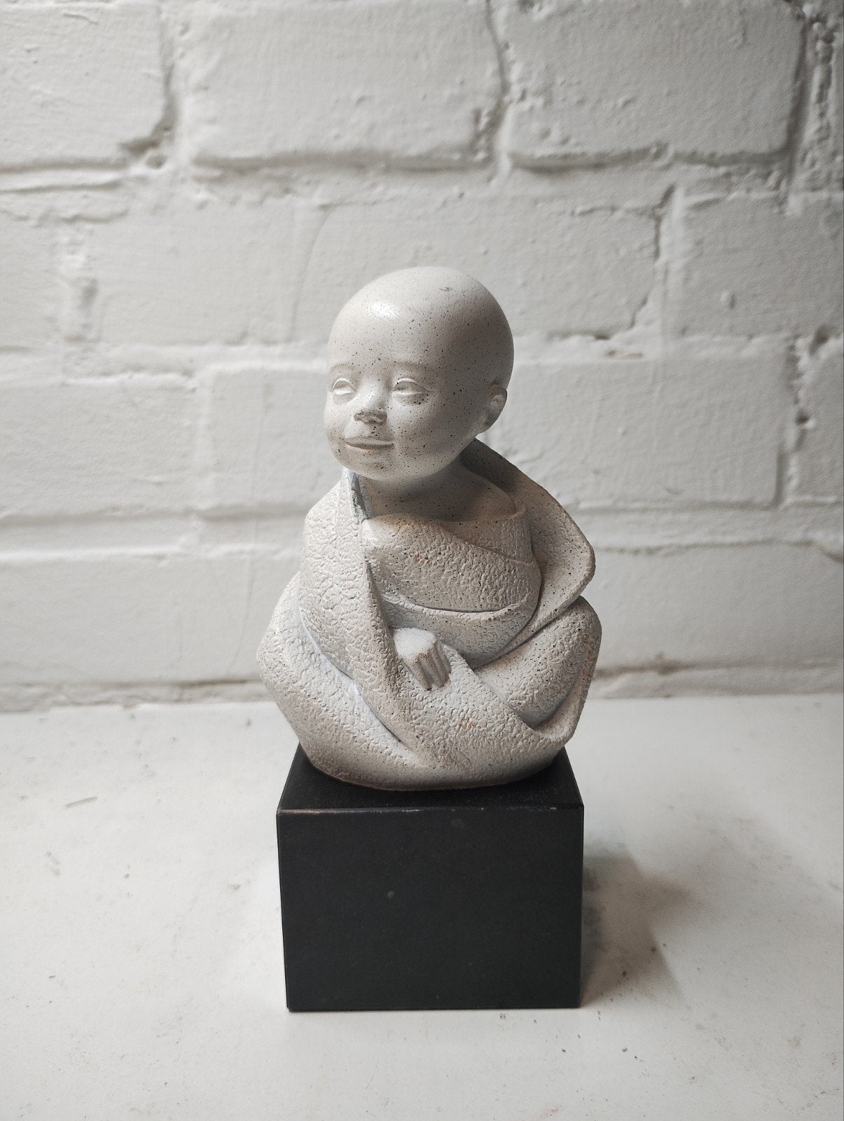 Boeddha Beeldje - Mediterende Monnik baby, Minder dan 20 cm, Ophalen of Verzenden, Beeld, Azië