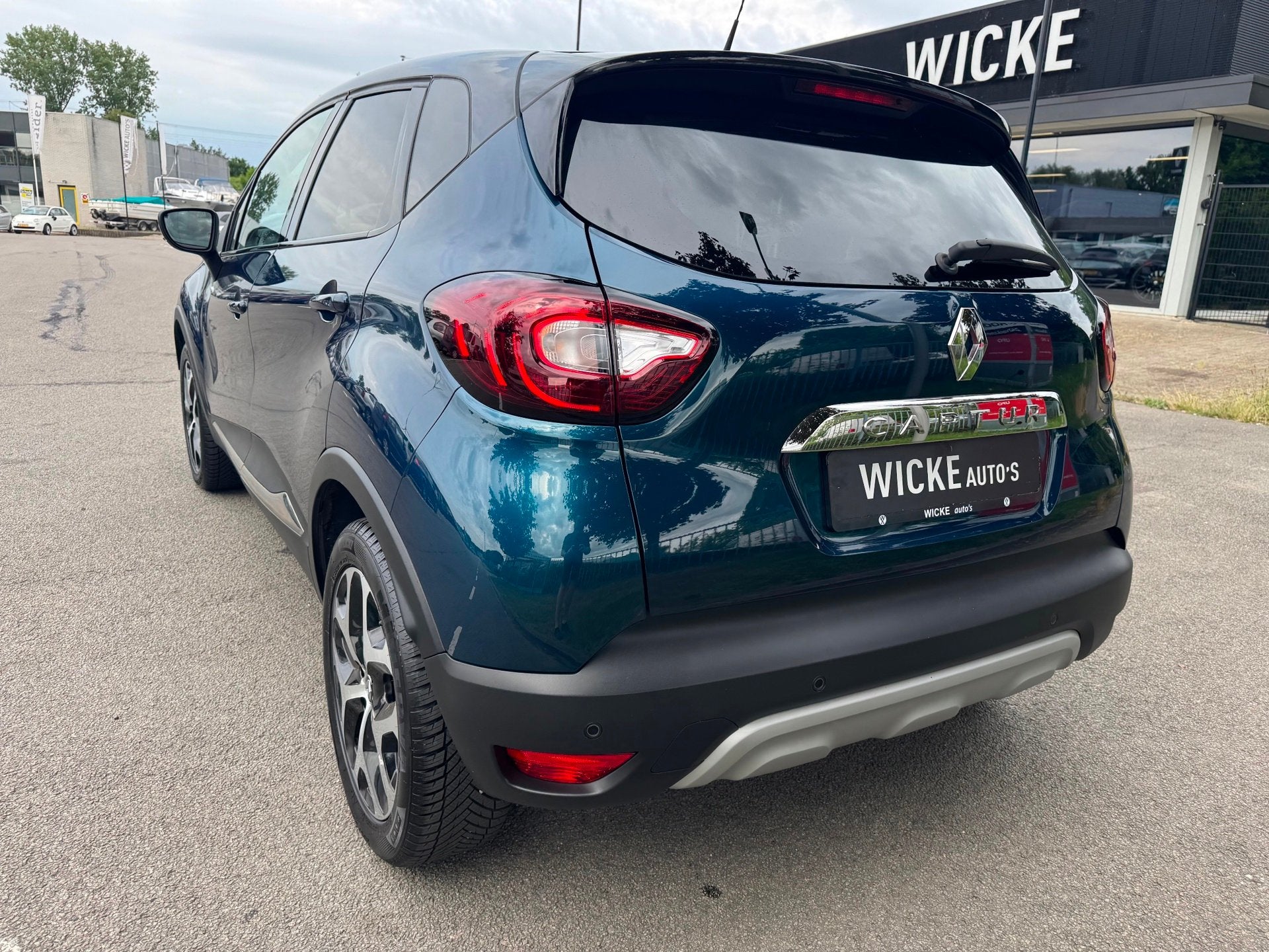 Renault Captur 0.9 TCe Intens Navigatie Clima Cruise control, Voorwielaandrijving, 898 cc, Stof, Gebruikt