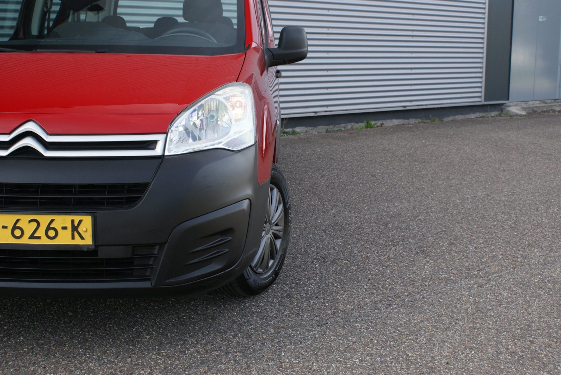 Citroen Berlingo 1.6 VTi Live | 1e Eigenaar | Volledig onder, Dealer onderhouden, Stof, Gebruikt, 4 cilinders