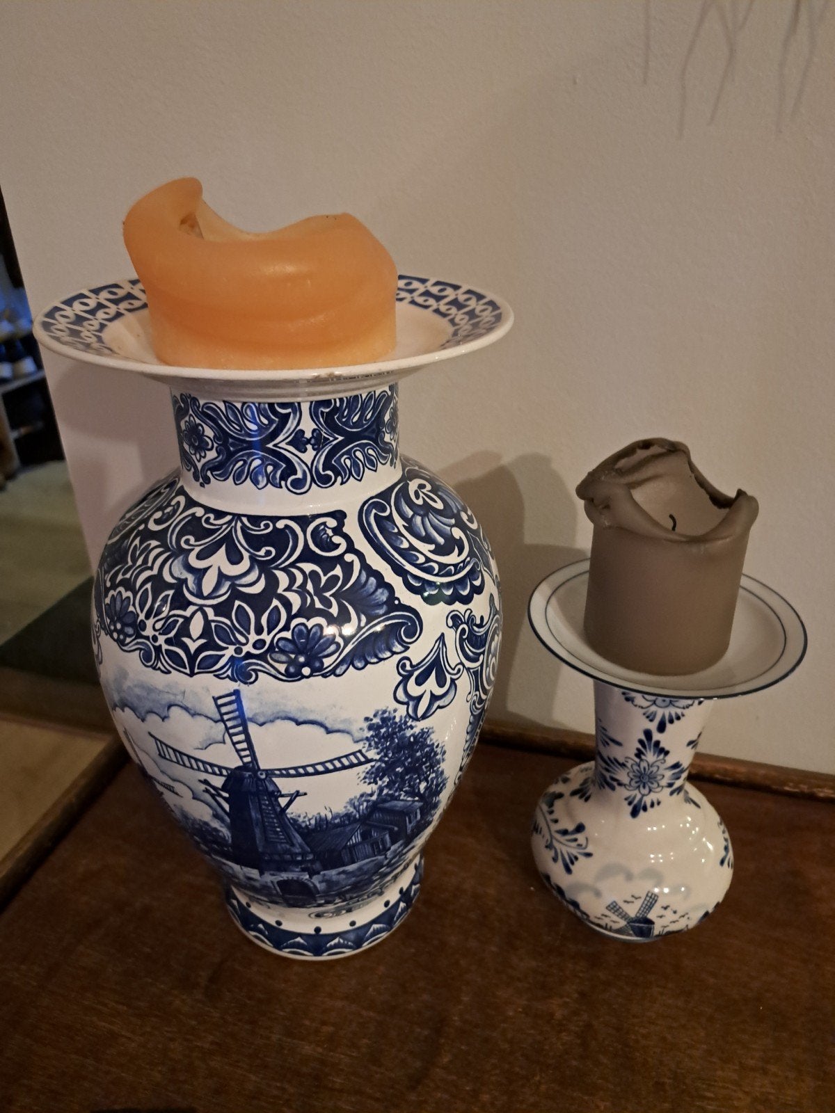 Delfts Blauwe Kandelaars - Molen en Bloemen Decor, Antiek en Kunst, Antiek | Kandelaars, Ophalen