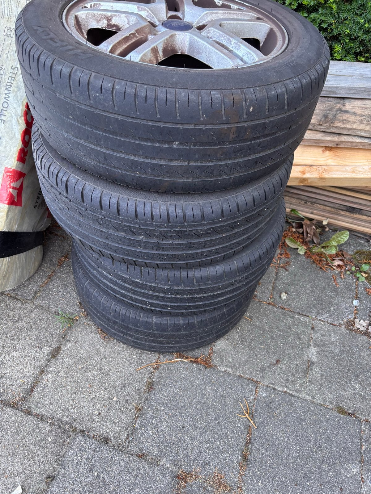 Originele Ford lichtmetalen velgen met banden - C-Max, Auto-onderdelen, Banden en Velgen, Ophalen, Gebruikt, 16 inch, Banden en Velgen
