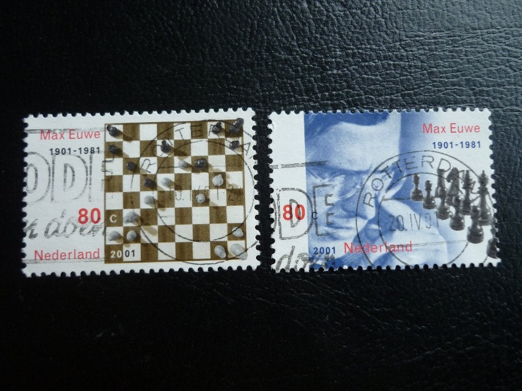 Nederland 2001 - NVPH 1969a en 1969b Max Euwe, gestempeld, Ophalen of Verzenden, Gestempeld