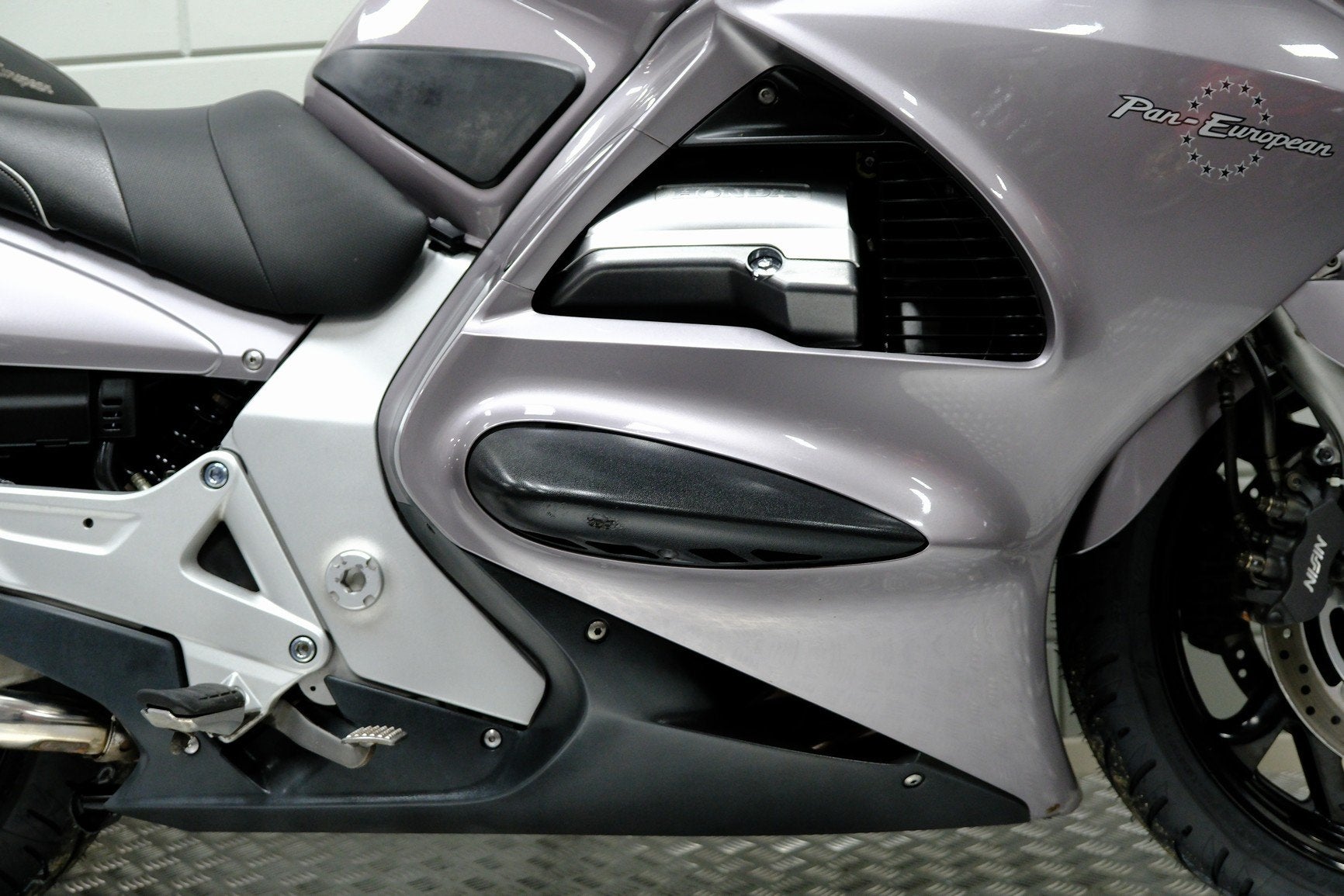 Honda ST 1300 PAN EUROPEAN ABS TOUR (bj 2003), Motoren, Rolandkempers@msn.com, Meer dan 35 kW, Overig, Hanauer Landstrasse 222-224
D60314  FRANKFURT AM MAIN, DE