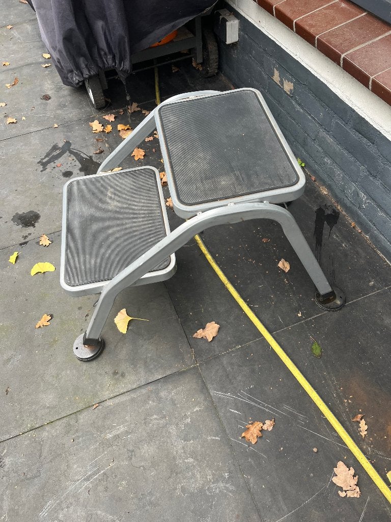 Te koop Dubbel opstapje voor caravan, Caravans en Kamperen, Ophalen, Gebruikt