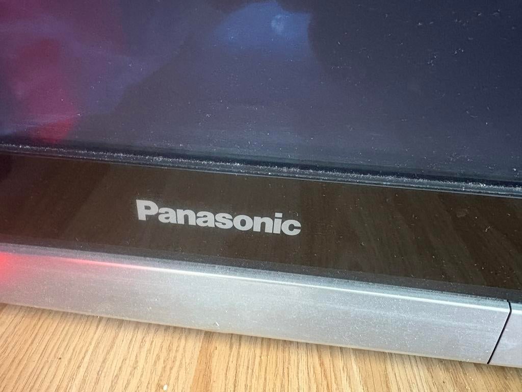 Panasonic Televisie 125x80cm met afstandsbediening en voet, Ophalen, Gebruikt, 50 Hz, Panasonic