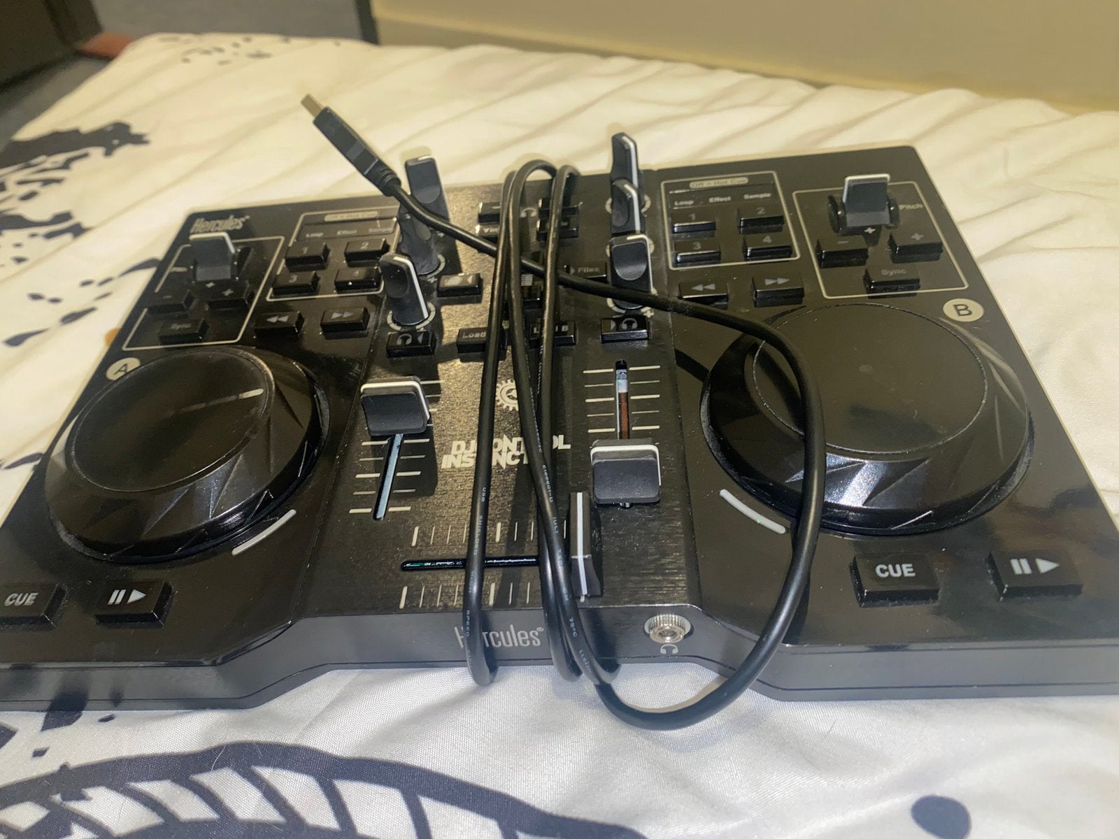Dj set hercules, Ophalen, Zo goed als nieuw, DDR4