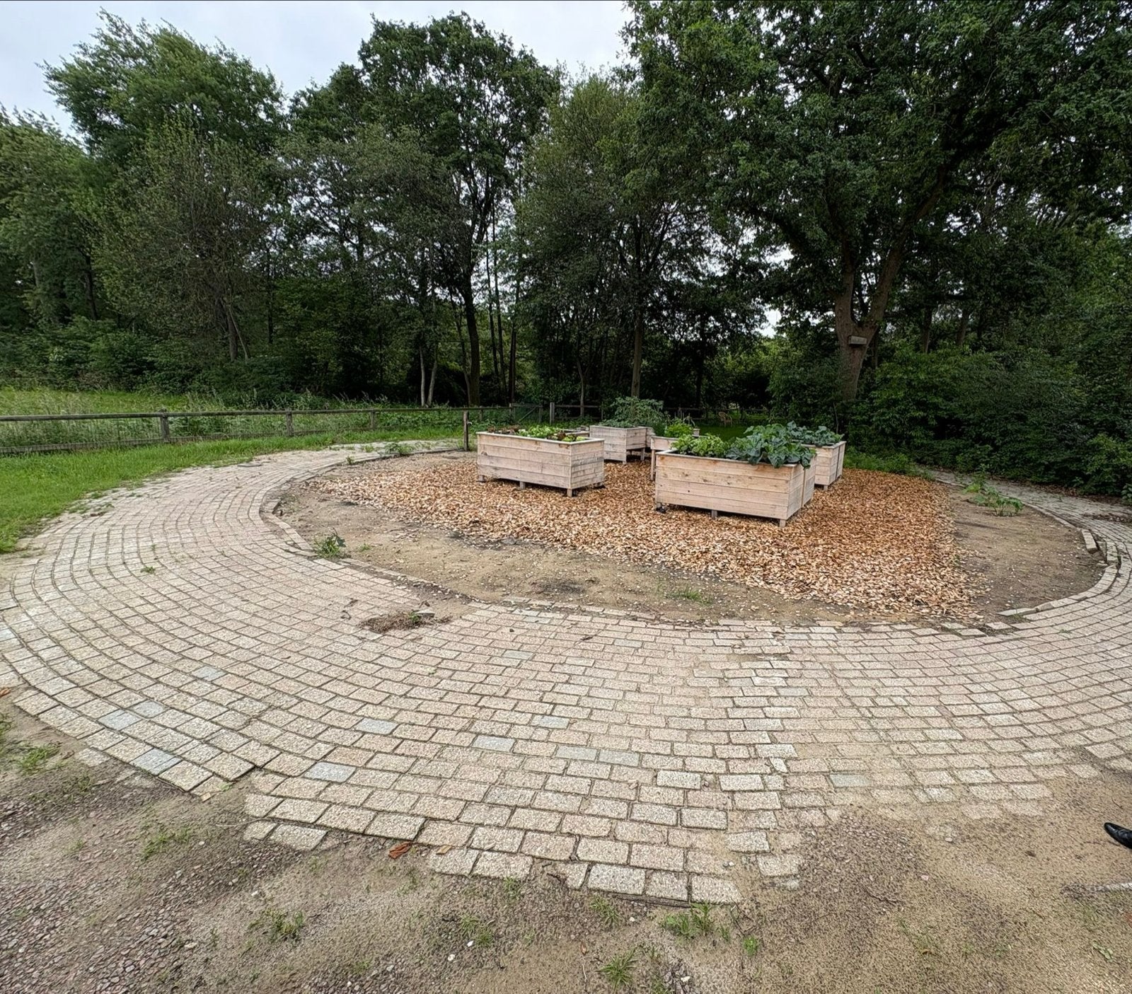 Gratis af te halen: gebruikte klinkers / straatklinkers, Tuin en Terras, Tegels en Klinkers, Ophalen, Gebruikt, Klinkers, 10 m² of meer