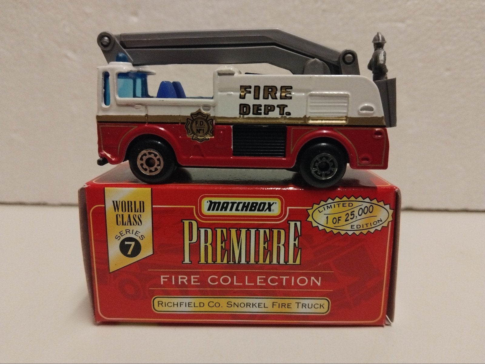 3x Matchbox Premier Fire Truck Snorkel Fire Department 3INCH, Hobby en Vrije tijd, Ophalen of Verzenden, Zo goed als nieuw, Bus of Vrachtwagen